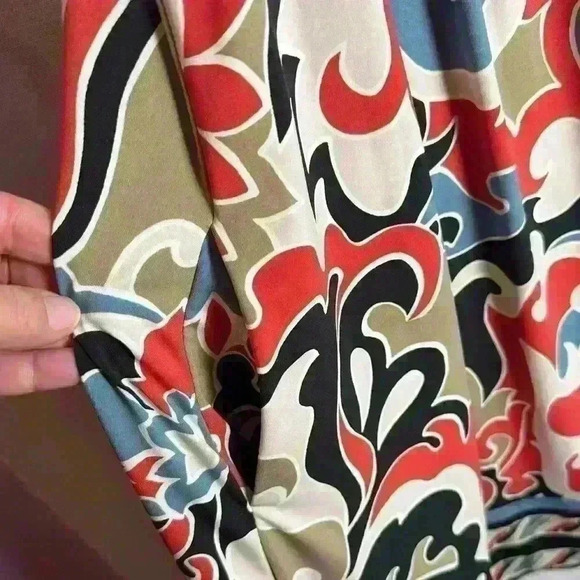 BCBGMAXAZRIA women’s dress, size L, with pockets - Picture 3 of 7